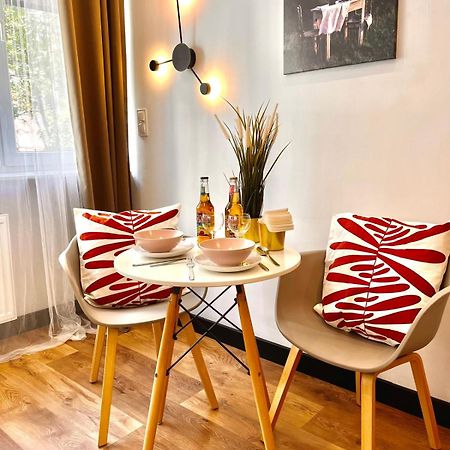 Super 1 Bed Room Condo In Warszawa Center Eksteriør bilde